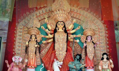 Tridhara Akalbodhan Durgotsav (Tridhara Sammilani)