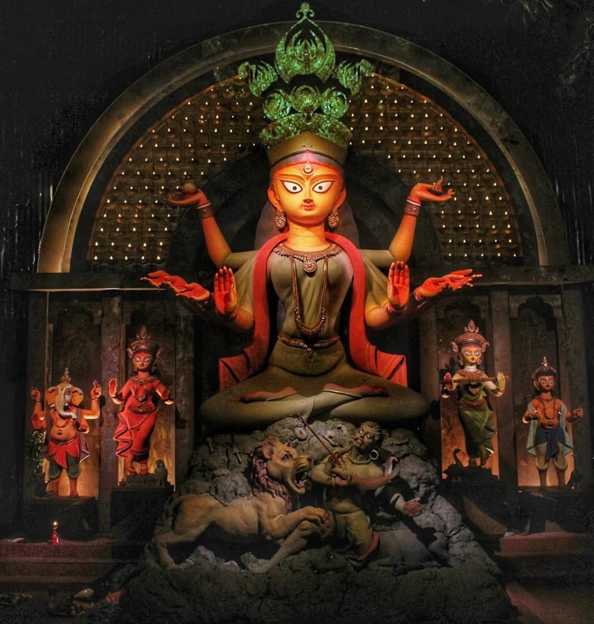 Chakraberia Sarbojanin Durgotsav