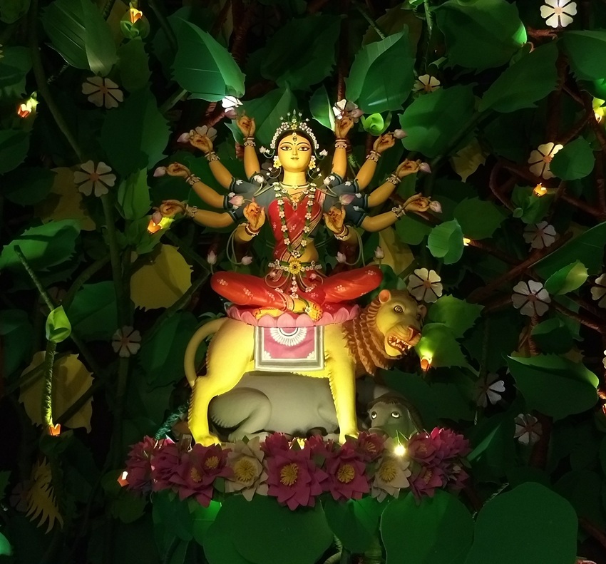 Lake Town Netaji Sporting Club Durgotsav
