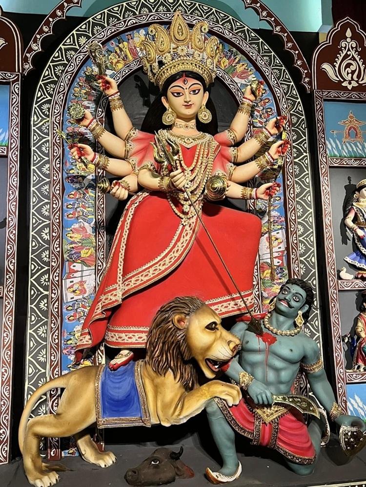 Santoshpur Avenue South Durga Puja